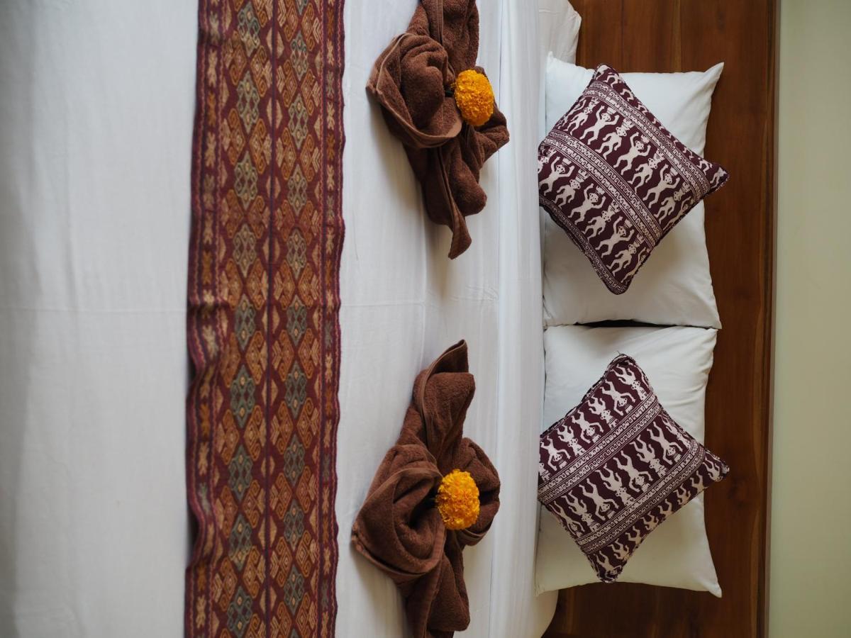 Kampung Sari Homestay Убуд Екстер'єр фото
