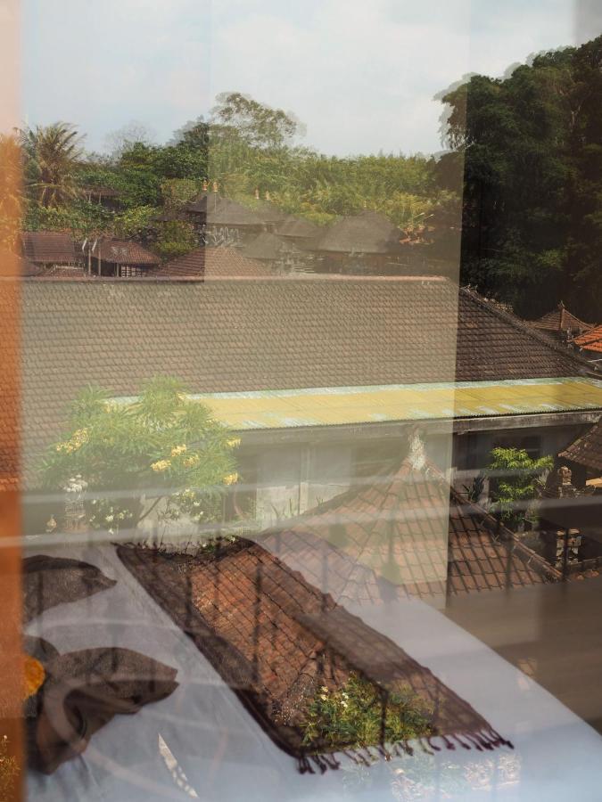 Kampung Sari Homestay Убуд Екстер'єр фото
