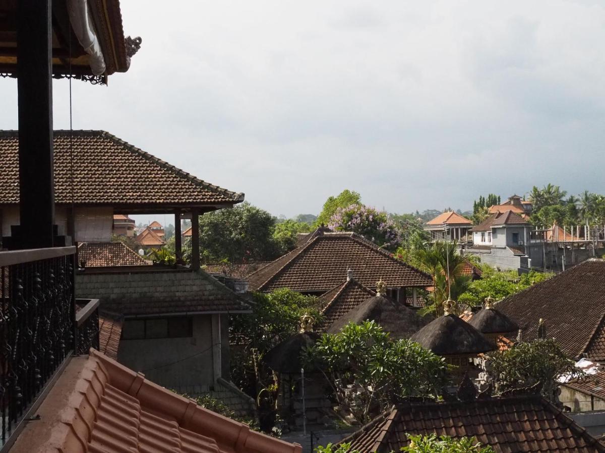 Kampung Sari Homestay Убуд Екстер'єр фото